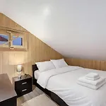 Le Papangue- Appartement-5pers-centre Station Apartment *